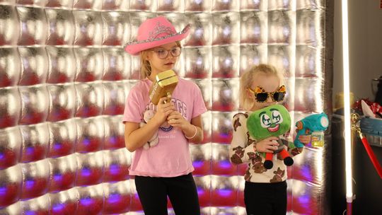 Gm. Leśniowice. III Jarmark Bożonarodzeniowy połączony z koncertem charytatywnym „Gramy dla Neli” [GALERIA ZDJĘĆ]