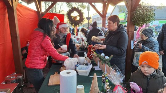 Tłumy na Jarmarku Świątecznym w Rejowcu [GALERIA ZDJĘĆ]