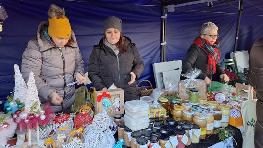 Tłumy na Jarmarku Świątecznym w Rejowcu [GALERIA ZDJĘĆ]
