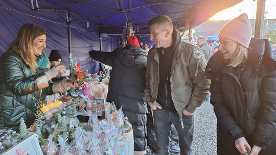 Tłumy na Jarmarku Świątecznym w Rejowcu [GALERIA ZDJĘĆ]