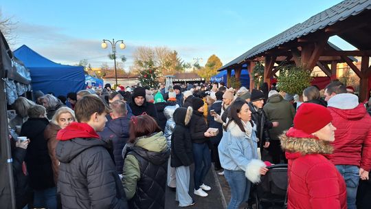 Tłumy na Jarmarku Świątecznym w Rejowcu [GALERIA ZDJĘĆ]