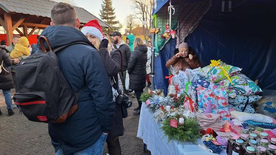 Tłumy na Jarmarku Świątecznym w Rejowcu [GALERIA ZDJĘĆ]