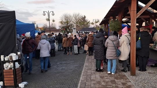 Tłumy na Jarmarku Świątecznym w Rejowcu [GALERIA ZDJĘĆ]