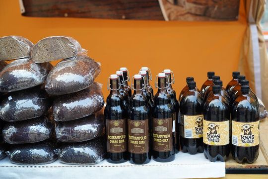 Chełm. Wschodni Jarmark Bożonarodzeniowy - dzień drugi [ZDJĘCIA]