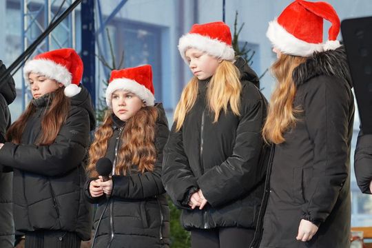 Chełm. Wschodni Jarmark Bożonarodzeniowy - dzień drugi [ZDJĘCIA]