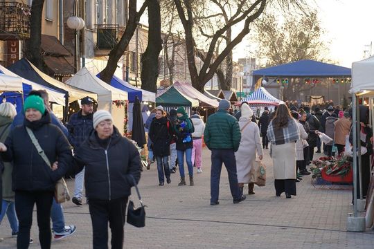 Chełm. Wschodni Jarmark Bożonarodzeniowy - dzień drugi [ZDJĘCIA]