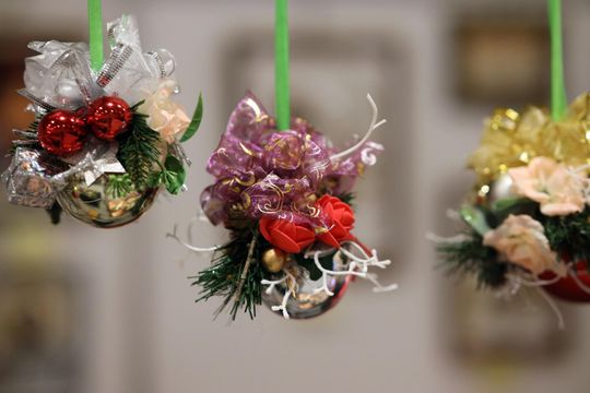 Gm. Leśniowice. III Jarmark Bożonarodzeniowy połączony z koncertem charytatywnym „Gramy dla Neli” [GALERIA ZDJĘĆ]