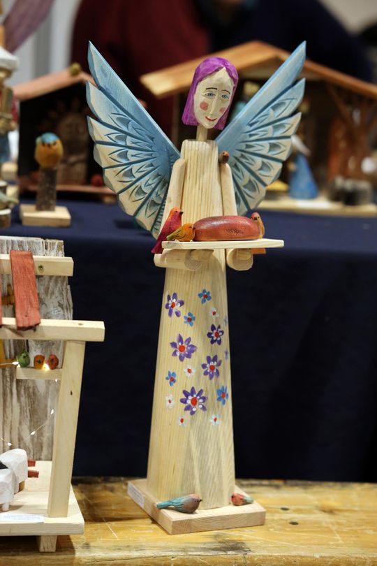 Gm. Leśniowice. III Jarmark Bożonarodzeniowy połączony z koncertem charytatywnym „Gramy dla Neli” [GALERIA ZDJĘĆ]