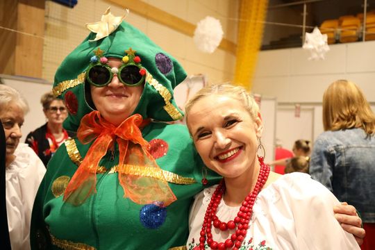 Gm. Leśniowice. III Jarmark Bożonarodzeniowy połączony z koncertem charytatywnym „Gramy dla Neli” [GALERIA ZDJĘĆ]