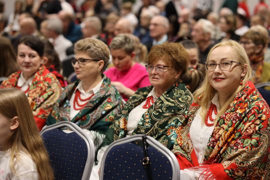 Gm. Leśniowice. III Jarmark Bożonarodzeniowy połączony z koncertem charytatywnym „Gramy dla Neli” [GALERIA ZDJĘĆ]