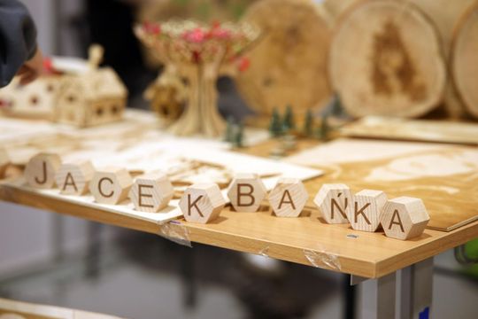 Gm. Leśniowice. III Jarmark Bożonarodzeniowy połączony z koncertem charytatywnym „Gramy dla Neli” [GALERIA ZDJĘĆ]