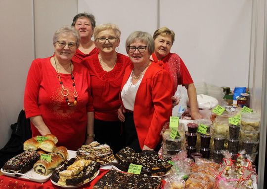 Gm. Leśniowice. III Jarmark Bożonarodzeniowy połączony z koncertem charytatywnym „Gramy dla Neli” [GALERIA ZDJĘĆ]