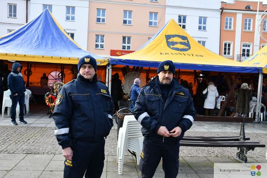 Krasnystaw. Na rynku miejskim świąteczny jarmark [GALERIA ZDJĘĆ]