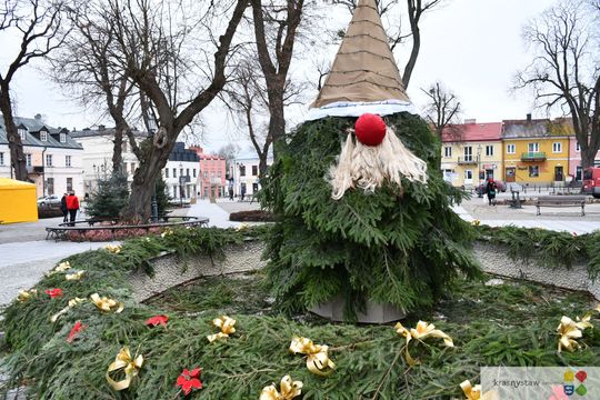 Krasnystaw. Na rynku miejskim świąteczny jarmark [GALERIA ZDJĘĆ]