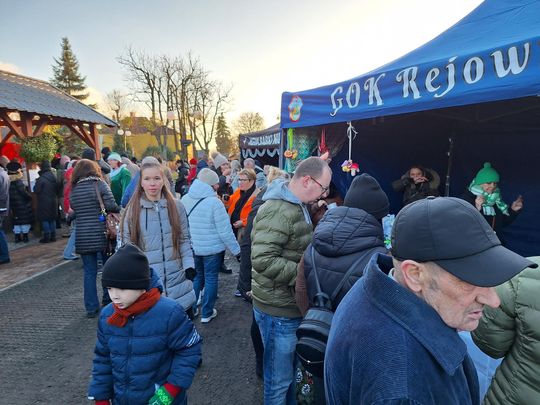 Tłumy na Jarmarku Świątecznym w Rejowcu [GALERIA ZDJĘĆ]