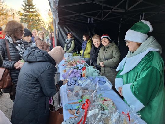 Tłumy na Jarmarku Świątecznym w Rejowcu [GALERIA ZDJĘĆ]