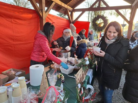 Tłumy na Jarmarku Świątecznym w Rejowcu [GALERIA ZDJĘĆ]