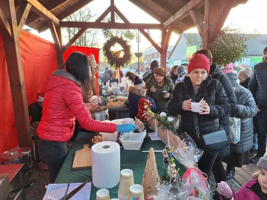 Tłumy na Jarmarku Świątecznym w Rejowcu [GALERIA ZDJĘĆ]