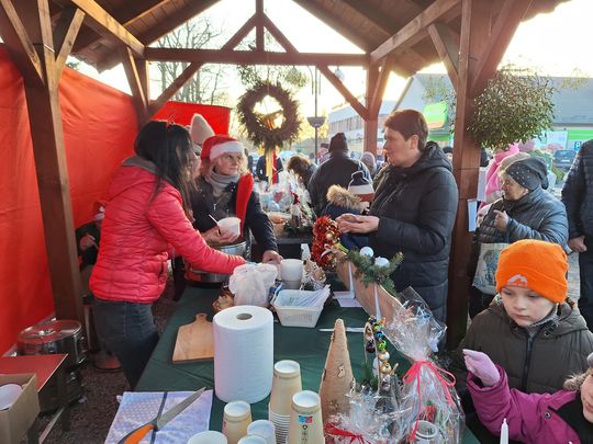 Tłumy na Jarmarku Świątecznym w Rejowcu [GALERIA ZDJĘĆ]