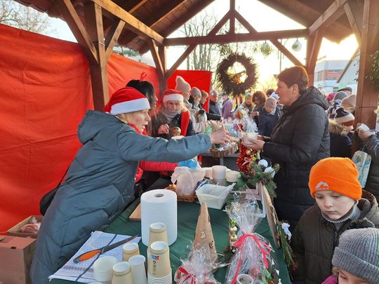 Tłumy na Jarmarku Świątecznym w Rejowcu [GALERIA ZDJĘĆ]