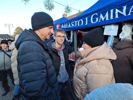 Tłumy na Jarmarku Świątecznym w Rejowcu [GALERIA ZDJĘĆ]