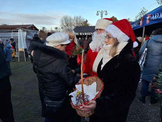 Tłumy na Jarmarku Świątecznym w Rejowcu [GALERIA ZDJĘĆ]