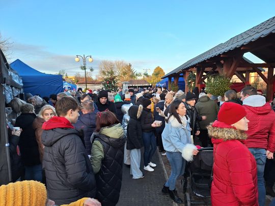 Tłumy na Jarmarku Świątecznym w Rejowcu [GALERIA ZDJĘĆ]