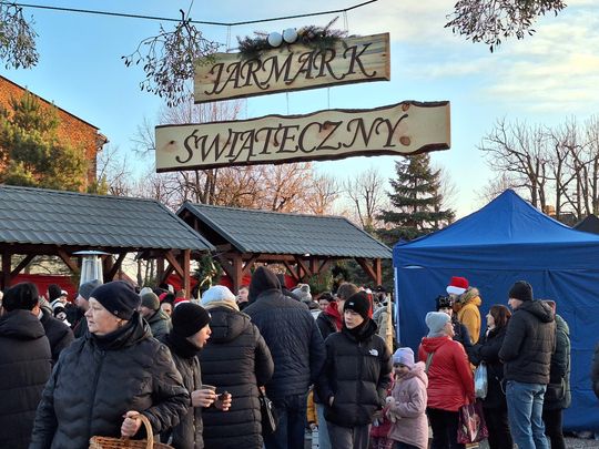 Tłumy na Jarmarku Świątecznym w Rejowcu [GALERIA ZDJĘĆ]