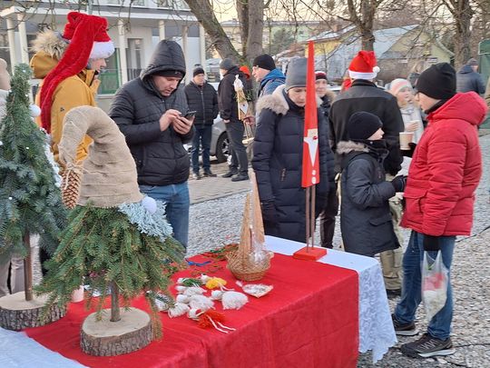 Tłumy na Jarmarku Świątecznym w Rejowcu [GALERIA ZDJĘĆ]