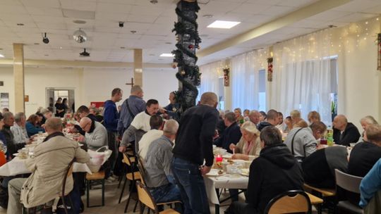 Chełm. Wigilia w Warsztacie Terapii Zajęciowej Caritas [GALERIA ZDJĘĆ]