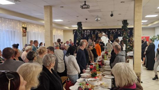 Chełm. Wigilia w Warsztacie Terapii Zajęciowej Caritas [GALERIA ZDJĘĆ]