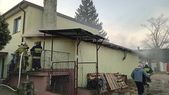 Gm. Hanna. Pożar od petardy odpalonej przy kotłowni [ZDJĘCIA]