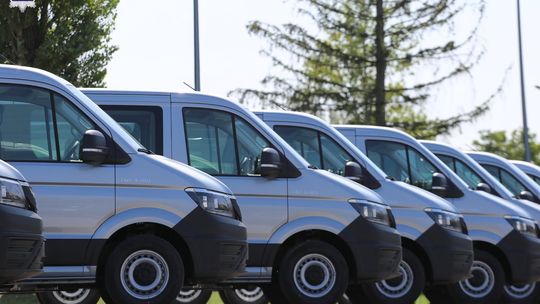 Flota lubelskiej policji wzbogaca się o 277 nowych radiowozów [GALERIA ZDJĘĆ]