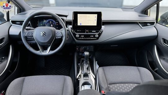 Flota lubelskiej policji wzbogaca się o 277 nowych radiowozów [GALERIA ZDJĘĆ]