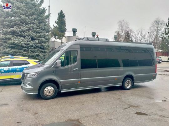 Flota lubelskiej policji wzbogaca się o 277 nowych radiowozów [GALERIA ZDJĘĆ]