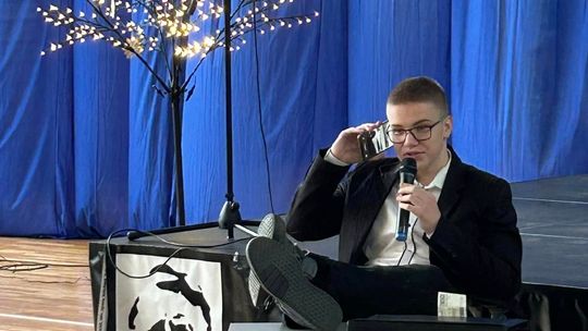 Spotkanie świąteczne w Szkole Podstawowej w Wierzbicy  [GALERIA ZDJĘĆ]