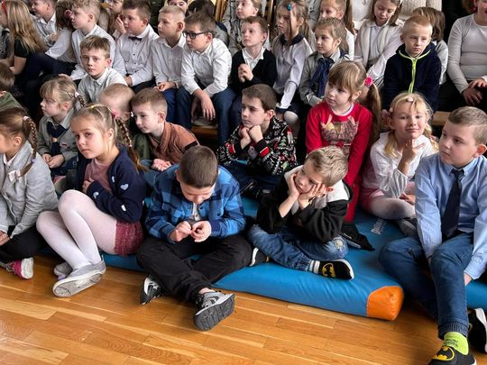 Spotkanie świąteczne w Szkole Podstawowej w Wierzbicy  [GALERIA ZDJĘĆ]