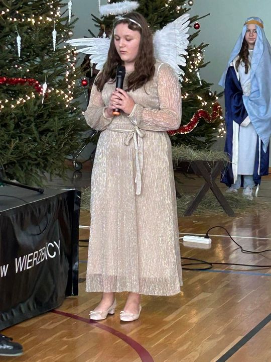 Spotkanie świąteczne w Szkole Podstawowej w Wierzbicy  [GALERIA ZDJĘĆ]