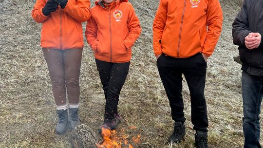 Klub Morsów - Krasnostawskie Karpie podczas świątecznej kąpieli [GALERIA ZDJĘĆ]