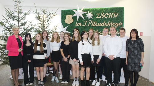 Spotkania wigilijne w Zespole Szkół Centrum Kształcenia Rolniczego w Okszowie [GALERIA ZDJĘĆ]