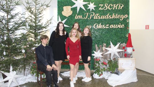 Spotkania wigilijne w Zespole Szkół Centrum Kształcenia Rolniczego w Okszowie [GALERIA ZDJĘĆ]