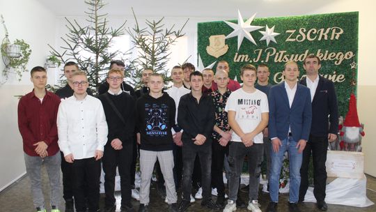 Spotkania wigilijne w Zespole Szkół Centrum Kształcenia Rolniczego w Okszowie [GALERIA ZDJĘĆ]