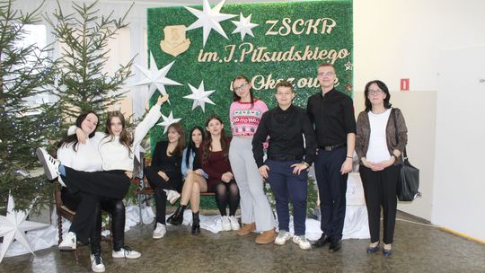 Spotkania wigilijne w Zespole Szkół Centrum Kształcenia Rolniczego w Okszowie [GALERIA ZDJĘĆ]