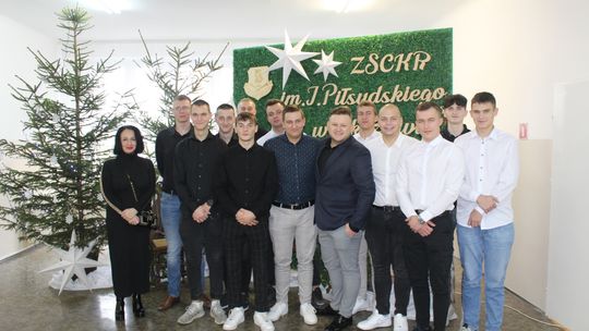 Spotkania wigilijne w Zespole Szkół Centrum Kształcenia Rolniczego w Okszowie [GALERIA ZDJĘĆ]