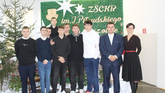 Spotkania wigilijne w Zespole Szkół Centrum Kształcenia Rolniczego w Okszowie [GALERIA ZDJĘĆ]