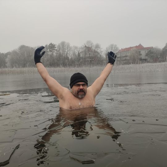 Klub Morsów - Krasnostawskie Karpie podczas świątecznej kąpieli [GALERIA ZDJĘĆ]