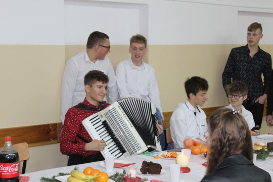 Spotkania wigilijne w Zespole Szkół Centrum Kształcenia Rolniczego w Okszowie [GALERIA ZDJĘĆ]