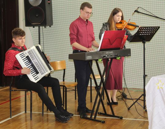 Spotkania wigilijne w Zespole Szkół Centrum Kształcenia Rolniczego w Okszowie [GALERIA ZDJĘĆ]