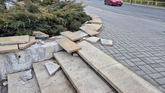 Chełm. Plac Gdański w rozsypce [GALERIA ZDJĘĆ]