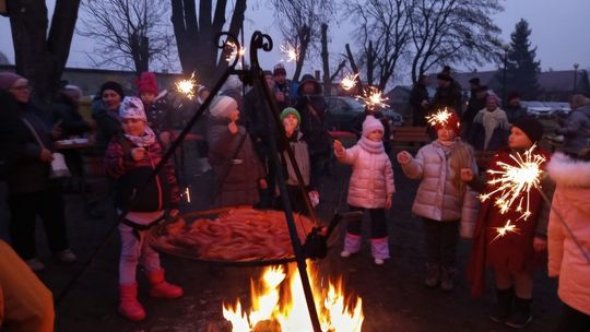 Korowód kolędniczy przeszedł przez Dubienkę [GALERIA ZDJĘĆ]